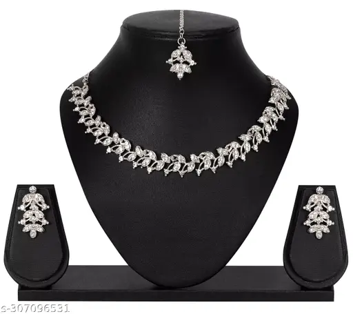 Feminine Colorful Jewellery Sets